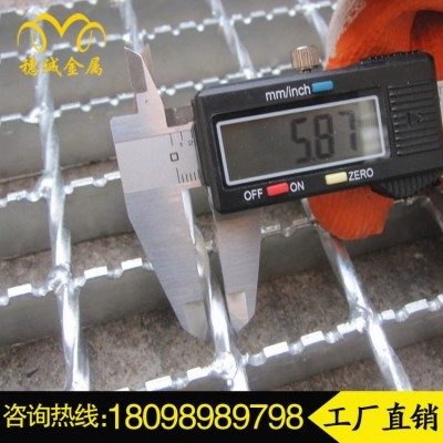 封管機(jī)與不銹鋼可調(diào)合頁 工業(yè)應(yīng)用與設(shè)計優(yōu)勢